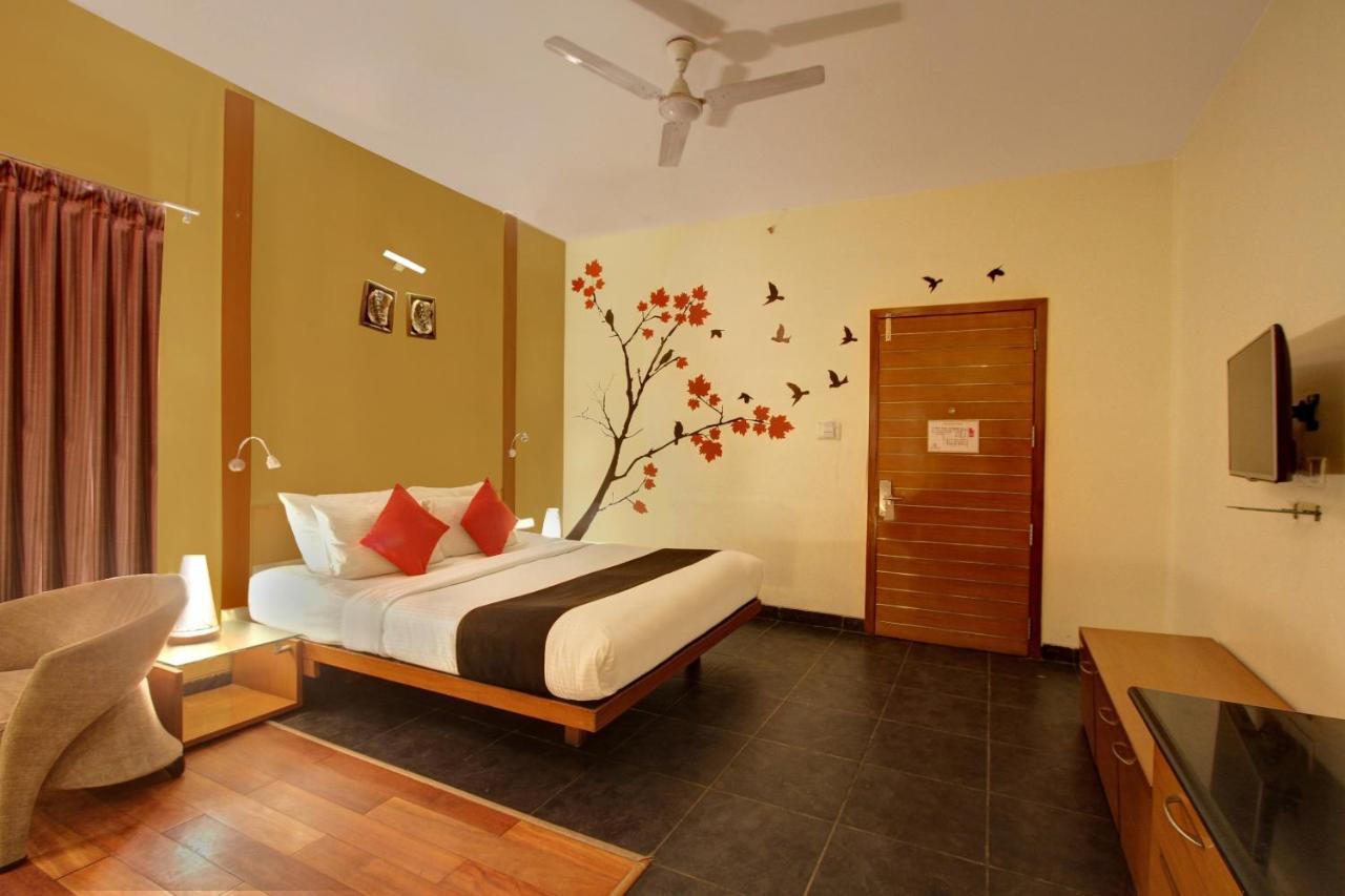 Capital O 16165 Cartier Hotel Bangalore Exterior foto